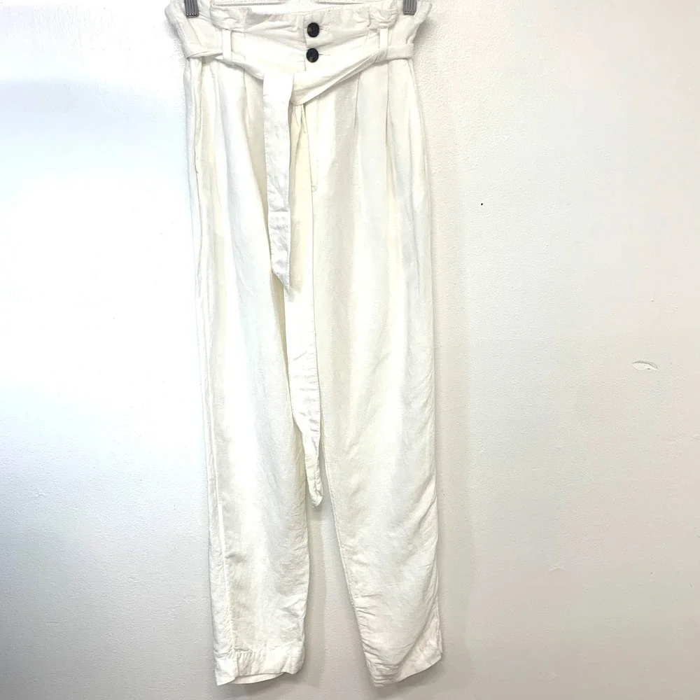 H&M White Linen Blend Paperbag High Rise Tie Belt Tapered Pants Size 4‎ Pockets